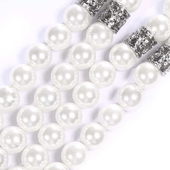 Faux Pearl Bracelet Band for Apple Watch - Picture 5 of 7